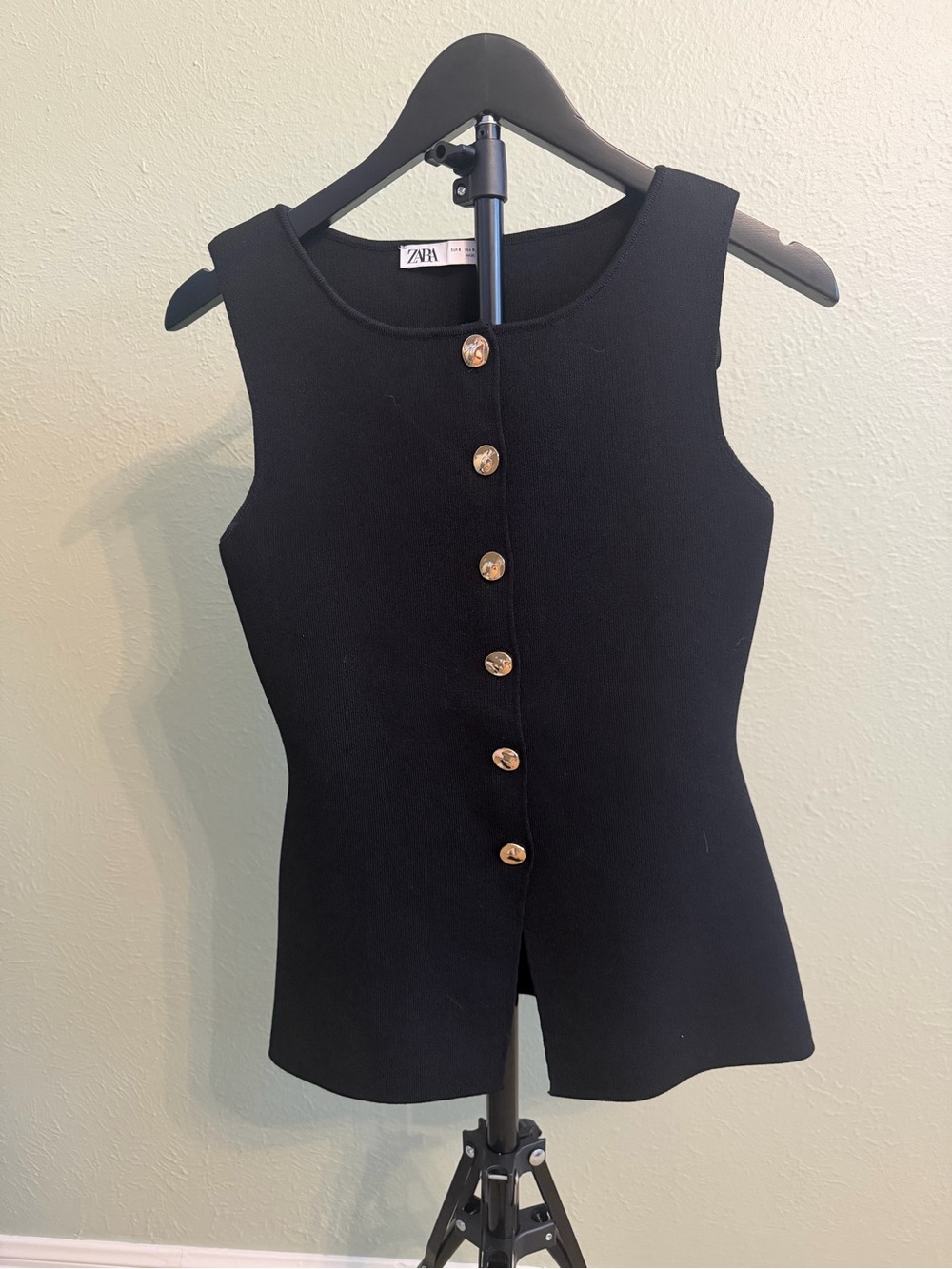 Zara Black Sleeveless Knit Shell with Gold Buttons